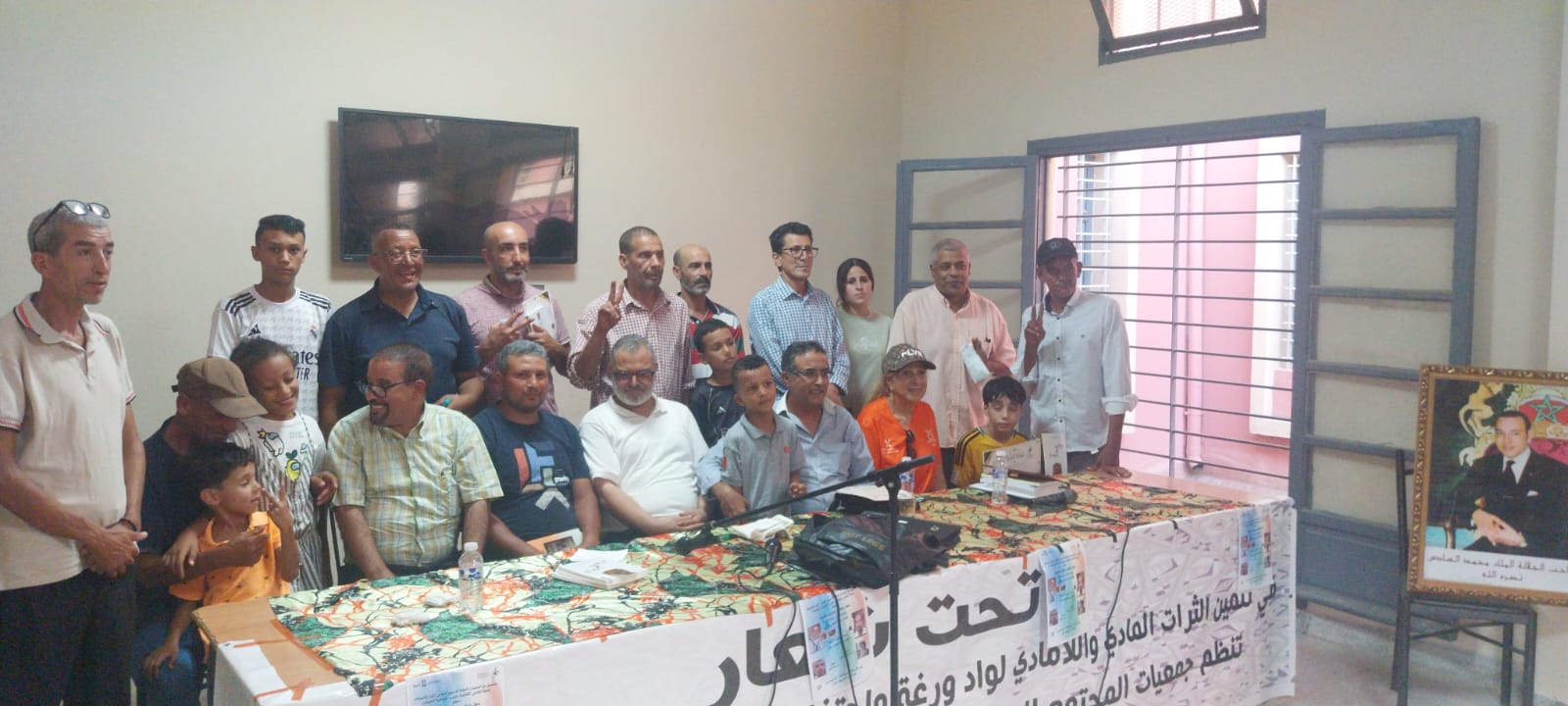 تنسيقية شبكة المقاهي الثقافية تساهم في إذكاء شعلة الثقافة بالخنيشات.