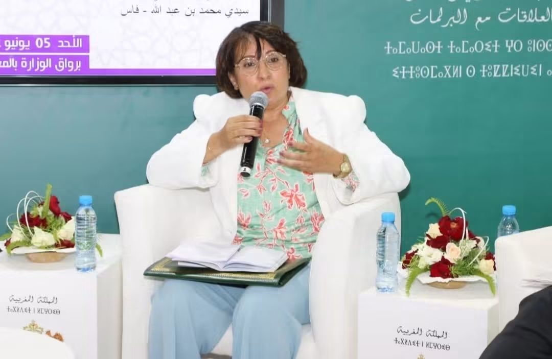 الاستاذة السعدية بنسهيلي تكتب: اليوم العالمي للمدرس 5 اكتوبر له اكثر من دلالة تربوية و سياسية و اجتماعية و ثقافية قيمية
