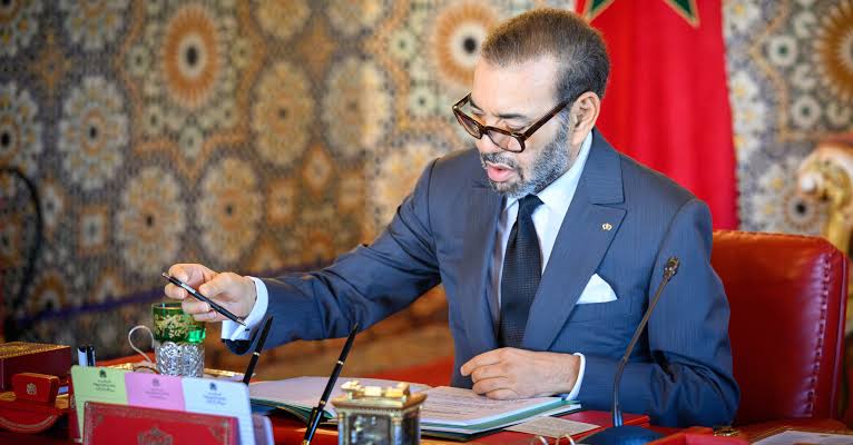 بلاغ الديوان الملكي … صاحب الجلالة الملك محمد السادس، نصره الله يترأس بالقصر الملكي بالرباط، جلسة عمل خصصت لتقدم الأشغال بالمركب المينائي والصناعي الناظور غرب المتوسط